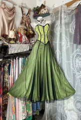 Charming Prom Dresses A line Sweetheart Green Lace Tulle Floor Length Evening Outfits N3589